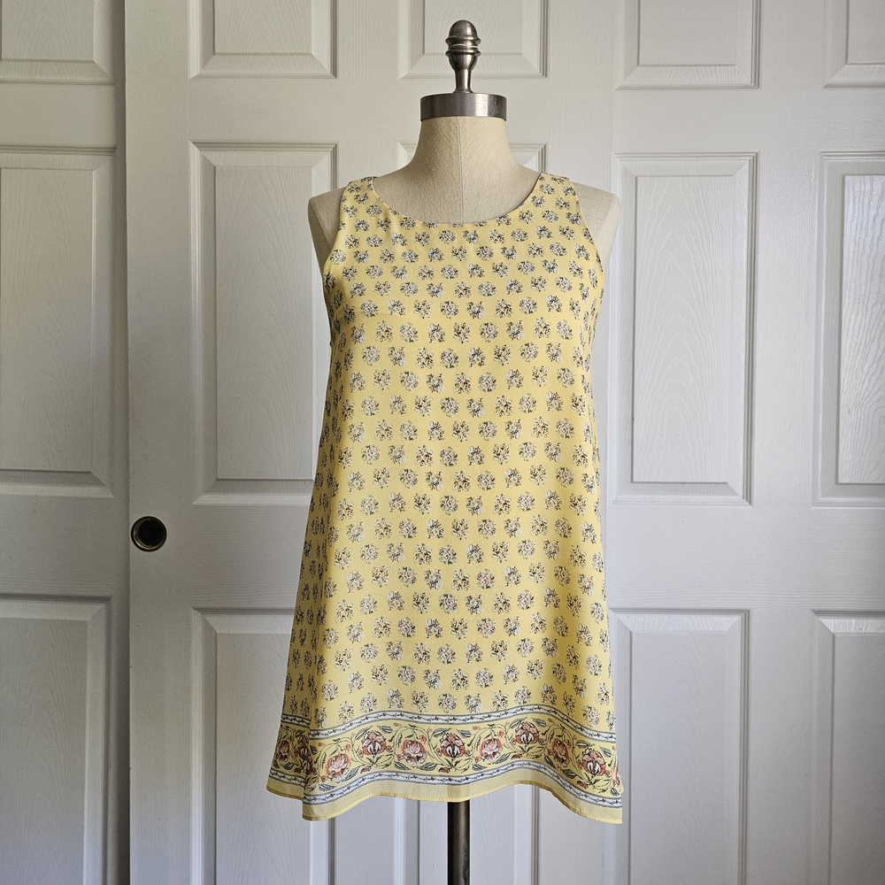 Max Studio Yellow Sleeveless Blouse